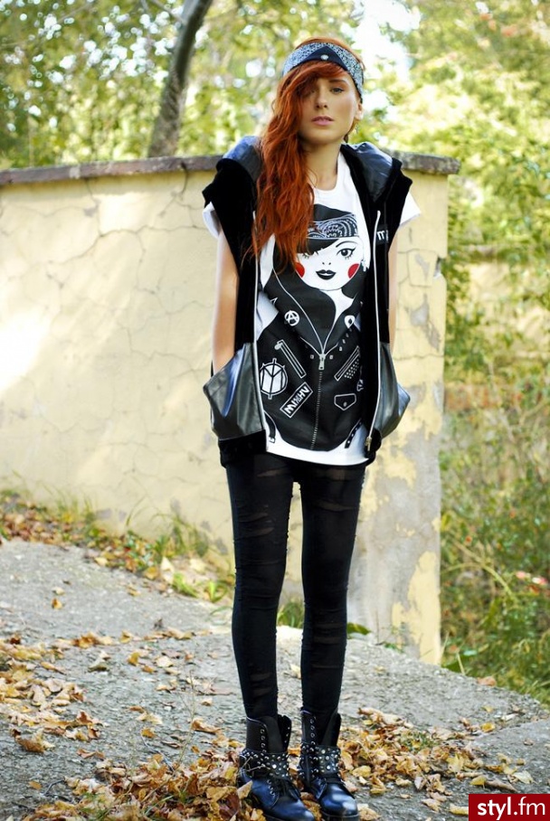 PE- Jak zawsze świetnie ubrana! :) - Moda uliczna Inne Moda