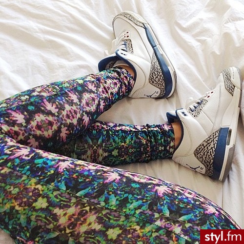 Leginsy Spodnie Moda