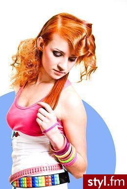 Pop art nowa kolekcja - Kręcone Na co dzień Średnie Fryzury