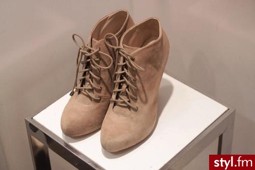 Pozostałe Buty Moda