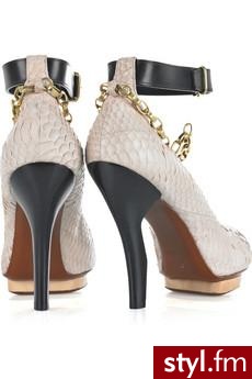 buty. Lanvin
Jeżeli już jest proszę o link - Pozostałe Buty Moda