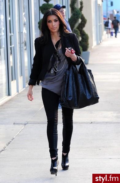 Kim Kardashian - Moda uliczna Inne Moda