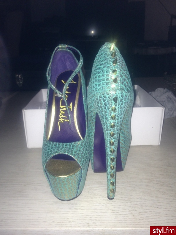 Szpilki Buty Moda