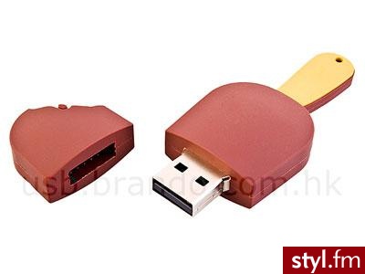 Czekoladowy lód ukrywający się pod postacią pendrive\'a. Pojemność: 2GB, 4 GB lub 8GB, ceny: od US$19 di US$32. - Gadżety Inne Moda