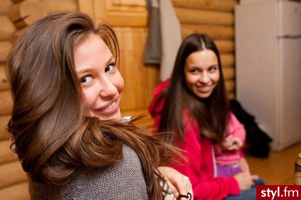 Brązowe Rozpuszczone Proste Na co dzień Długie Fryzury