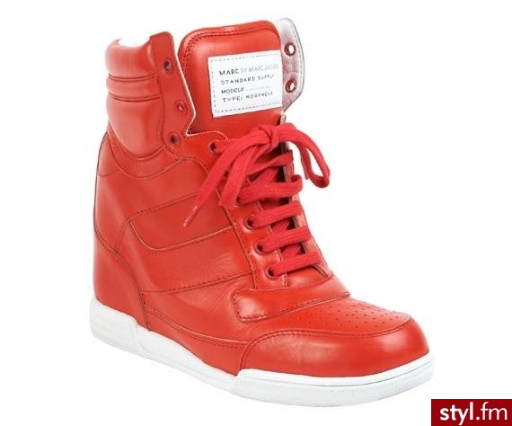 Sportowe buty na koturnie od Marca Jacobsa -- genialne są :) - Sportowe Buty Moda