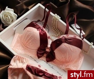 Komplety Bielizna Moda
