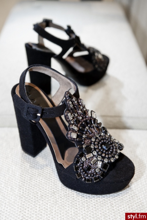 Sandały Buty Moda