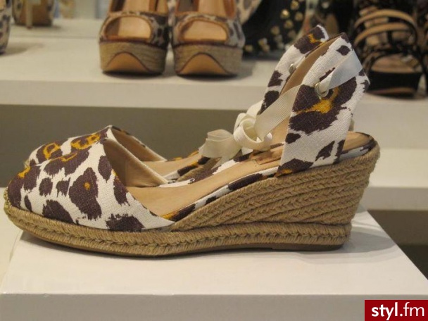 Pozostałe Buty Moda