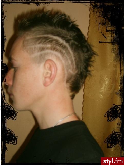 x333 - Punk Rock Alternatywne Średnie Fryzury