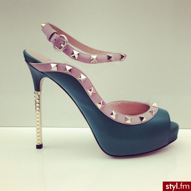 Szpilki Buty Moda