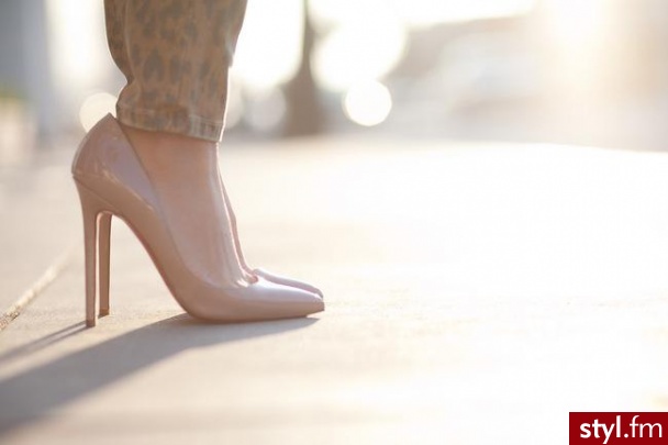 Szpilki Buty Moda