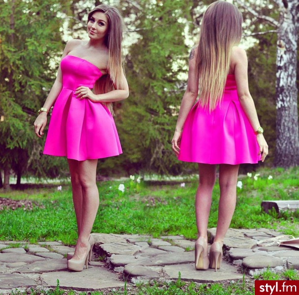 Pozostałe Sukienki Moda