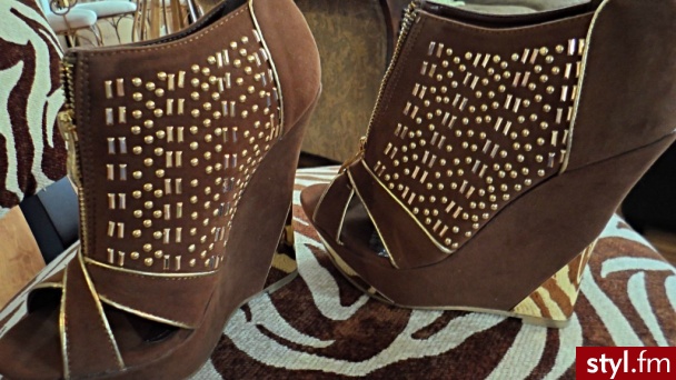 Koturny Buty Moda