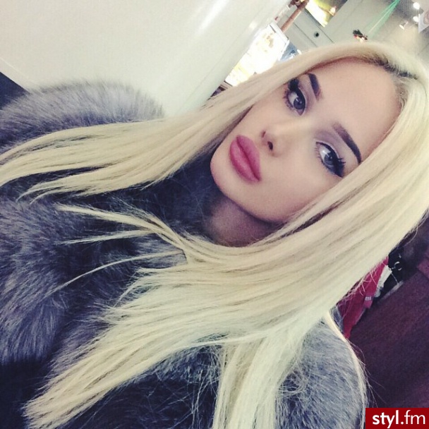 Blond Rozpuszczone Proste Na co dzień Długie Fryzury