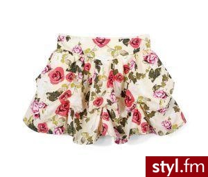Cropp kolekcja lato 2010 - Trendy - Lifestyle - Po zajęciach - Students.pl. Pobrano ze strony: http://www.students.pl/po-zajeciach/details/40098/Cropp-kolekcja-lato-2010 - Misz-masz