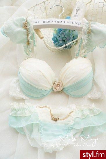 Komplety Bielizna Moda