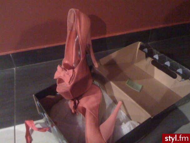 Szpilki Buty Moda