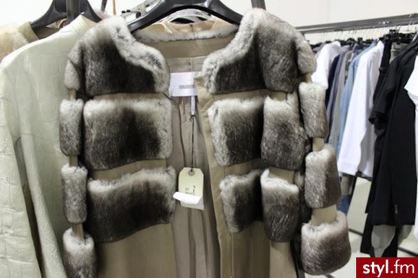 Pozostałe Okrycia Moda