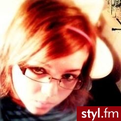 moze daleko do emo ale niedługo jĄ zmieniam ;) - EMO Alternatywne Średnie Fryzury