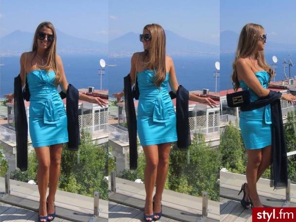 Sukienki Moda
