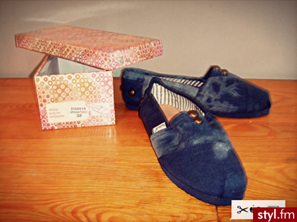 DIY Jeans (na fb)

Na sprzedaż - rozmiar 38 (dostępny też 39)

Espadryle typu 'Toms' - Pozostałe Buty Moda