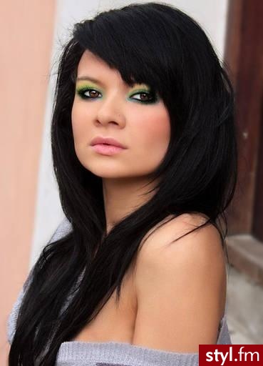 Średnie Fryzury