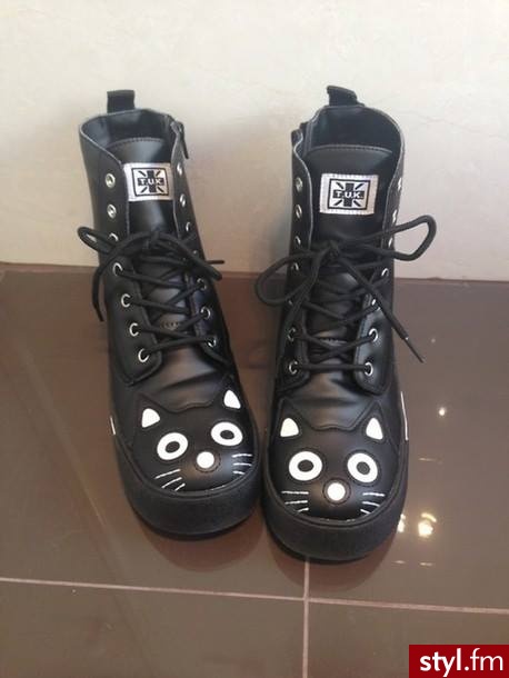 Glany Buty Moda