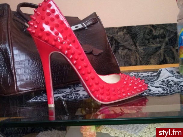 Szpilki Buty Moda