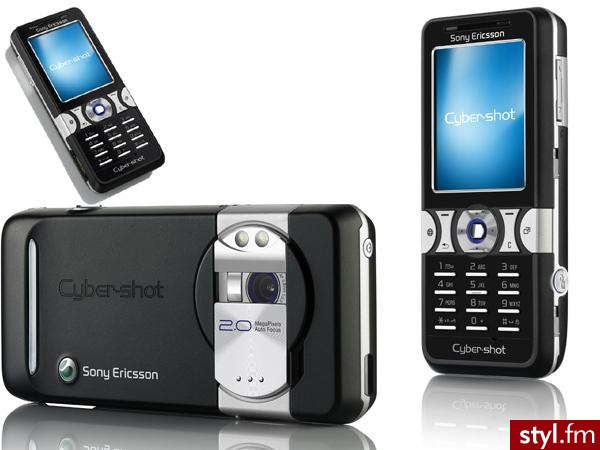 Bardzo fajna i świetna komórka Sony Ericsson K 550.
Czarna w wielu kolorach.
Także polecam. - Gadżety Inne Moda