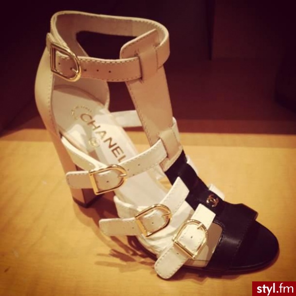 Sandały Buty Moda