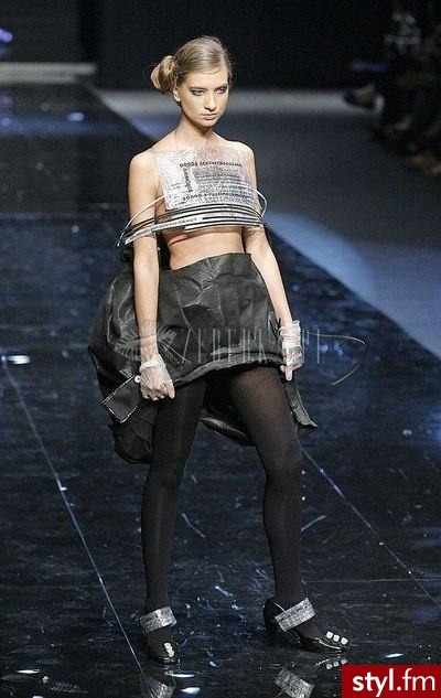 Odważne ubiory. Dalszy ciąg kolekcji kobiecej Małgorzat ;) xD ;] - Moda uliczna Inne Moda