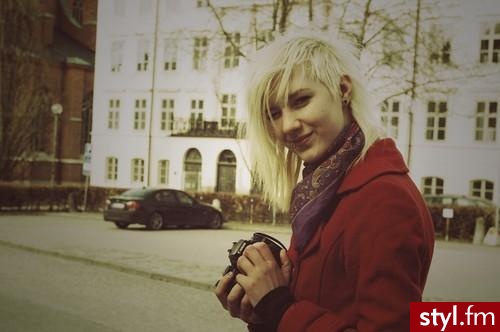 Średnie Fryzury