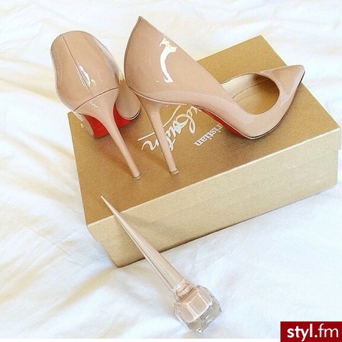 Szpilki Buty Moda