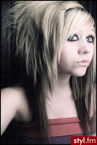 EMO Alternatywne Średnie Fryzury