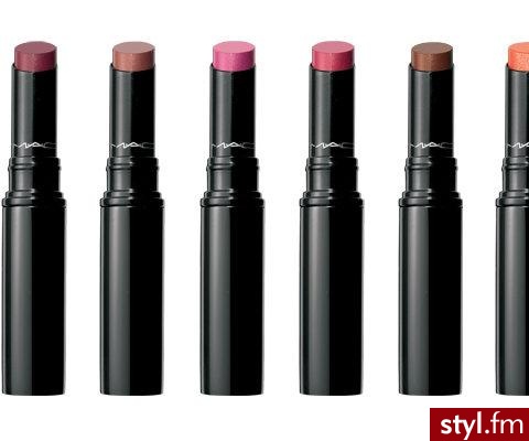 Siedem nowości MAC. Szminka będzie kosztować 73 zł.
 Marka Mac wprowadzi niedługo 7 nowych odcieni swojego przeboju kosmetycznego.
Już niedługo w perfumeriach Mac w Złotych Tarasach w Warszawie, Galerii Krakowskiej w Krakowie i Parku Magnolia we Wrocław - Makijaże