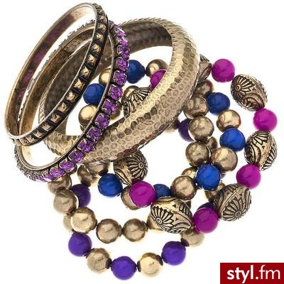 Bangle And Stretch Bead Pack - Miss Selfridge - Polyvore. Pobrano ze strony: http://www.polyvore.com/bangle_stretch_bead_pack/thing?id=9369089 - Pozostałe Dodatki Moda
