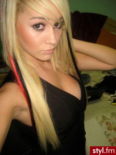 Blond Rozpuszczone Proste z grzywką Na co dzień Długie Fryzury
