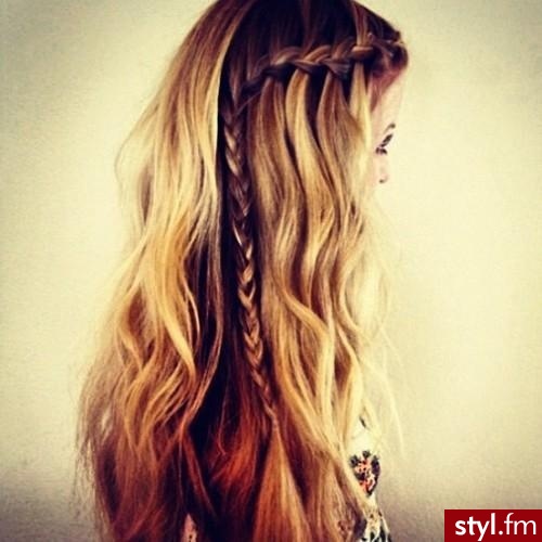 <3 - Blond Upięcie Kręcone z grzywką Fryzury gwiazd Długie Fryzury