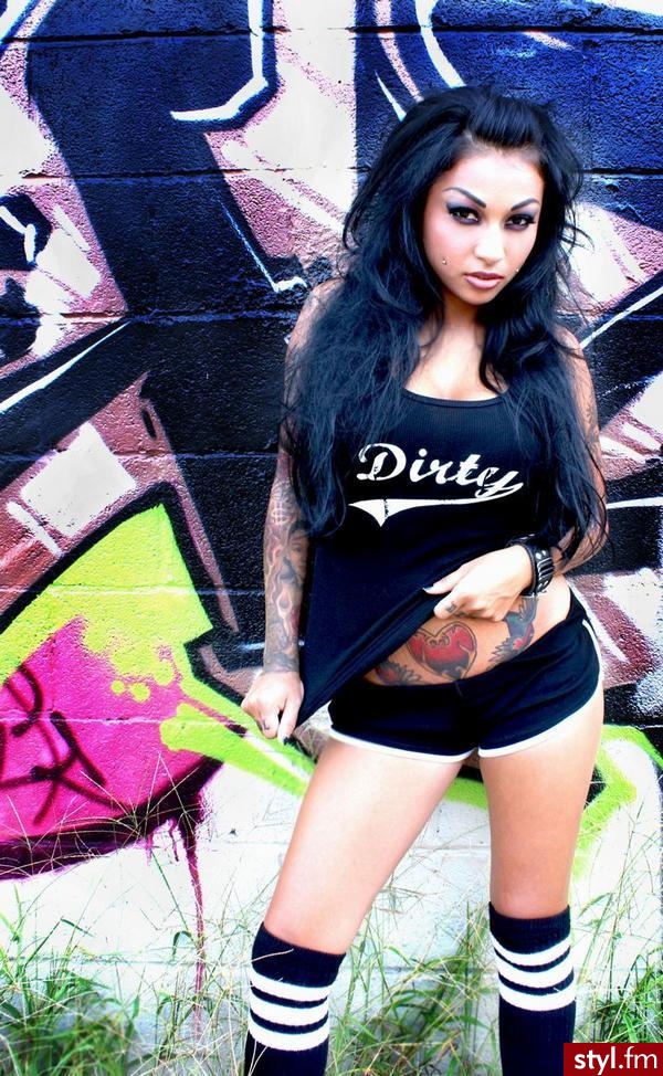 black hair - Długie Fryzury