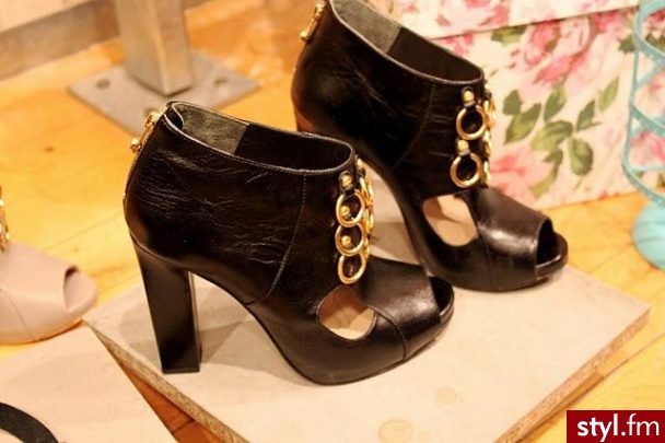 buty - Pozostałe Buty Moda