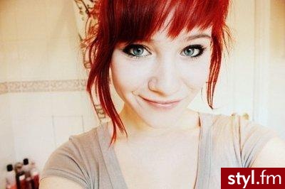 Średnie Fryzury