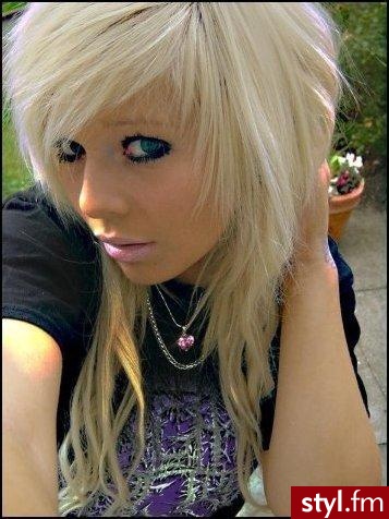 EMO Alternatywne Średnie Fryzury