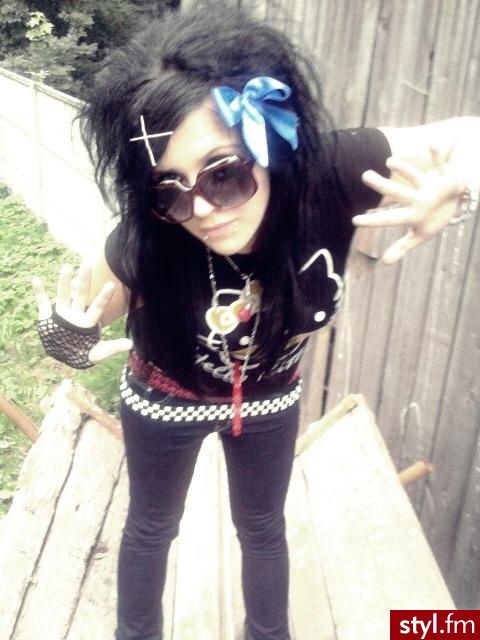 EMO Alternatywne Średnie Fryzury