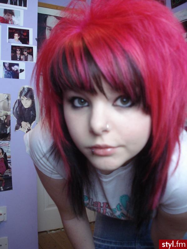 EMO Alternatywne Średnie Fryzury