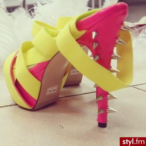 Szpilki Buty Moda