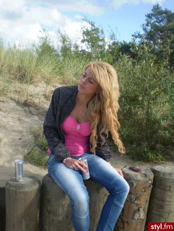 Blond Rozpuszczone Kręcone Na co dzień Długie Fryzury