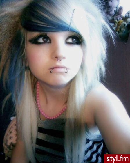  - Kolorowe EMO Alternatywne Krótkie Fryzury