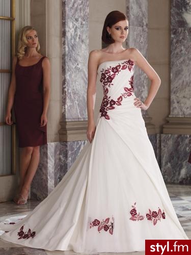 Sukienki Moda