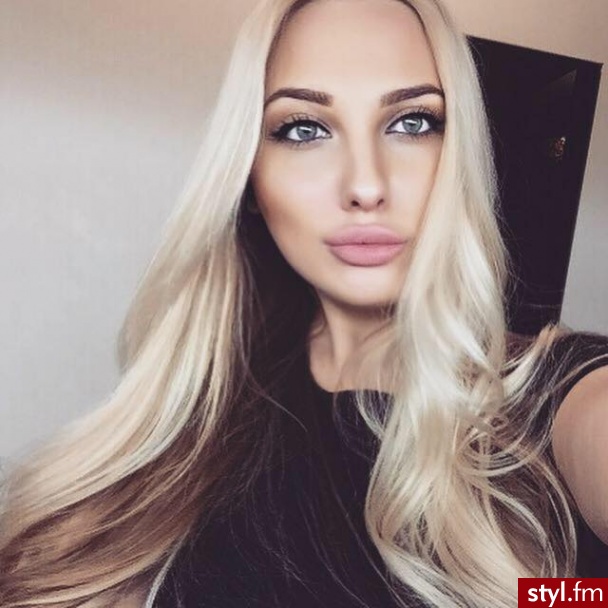 Blond Rozpuszczone Kręcone Na co dzień Długie Fryzury